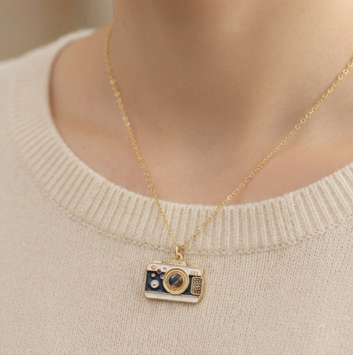 Camera Pendant